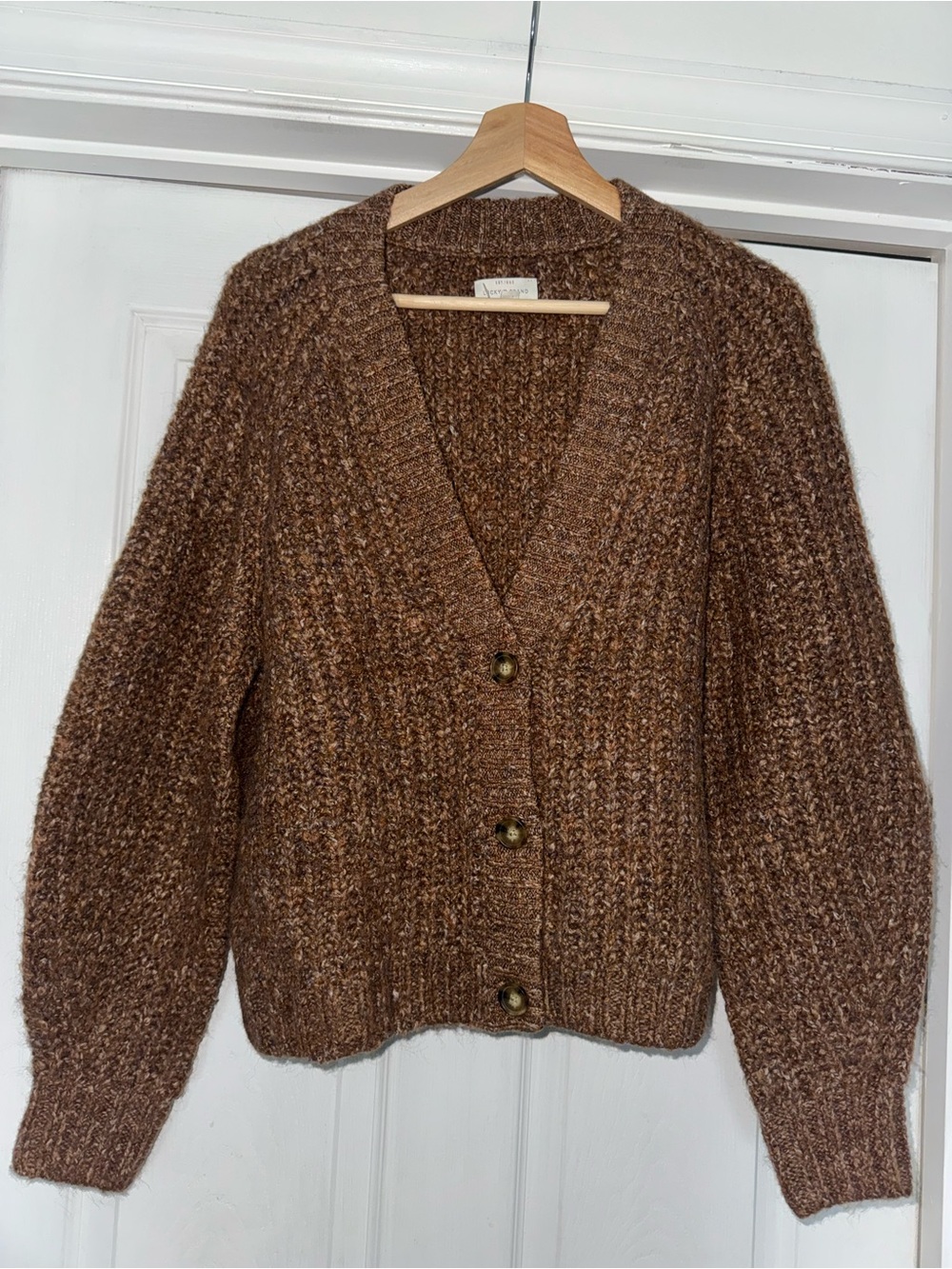 New Lucky Brand Cozy Ribbed V-Neck Brown Button Cardigan Sweater M Chunky - Picture 3 of 6